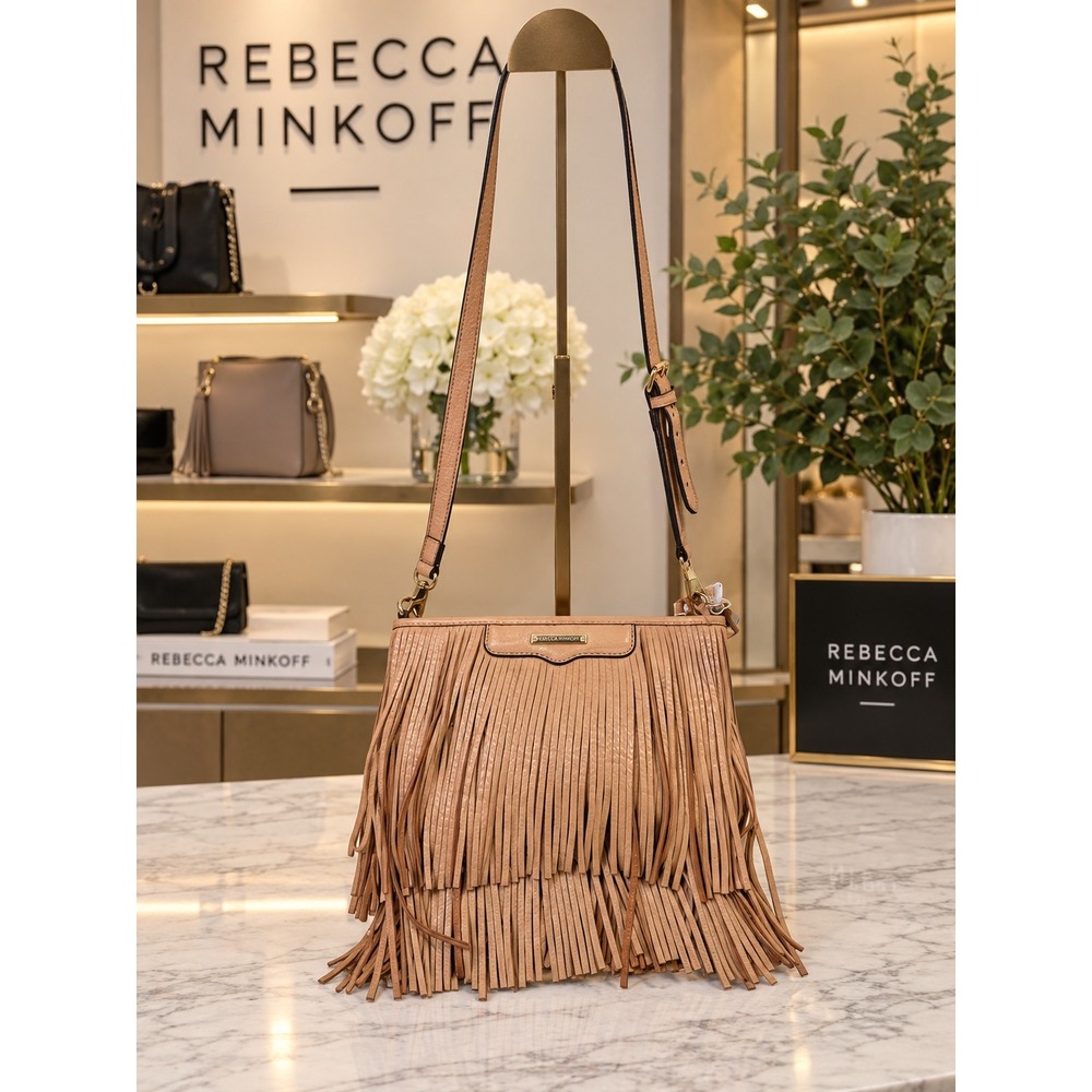 RM5 Rebecca Minkoff Finn crossbody